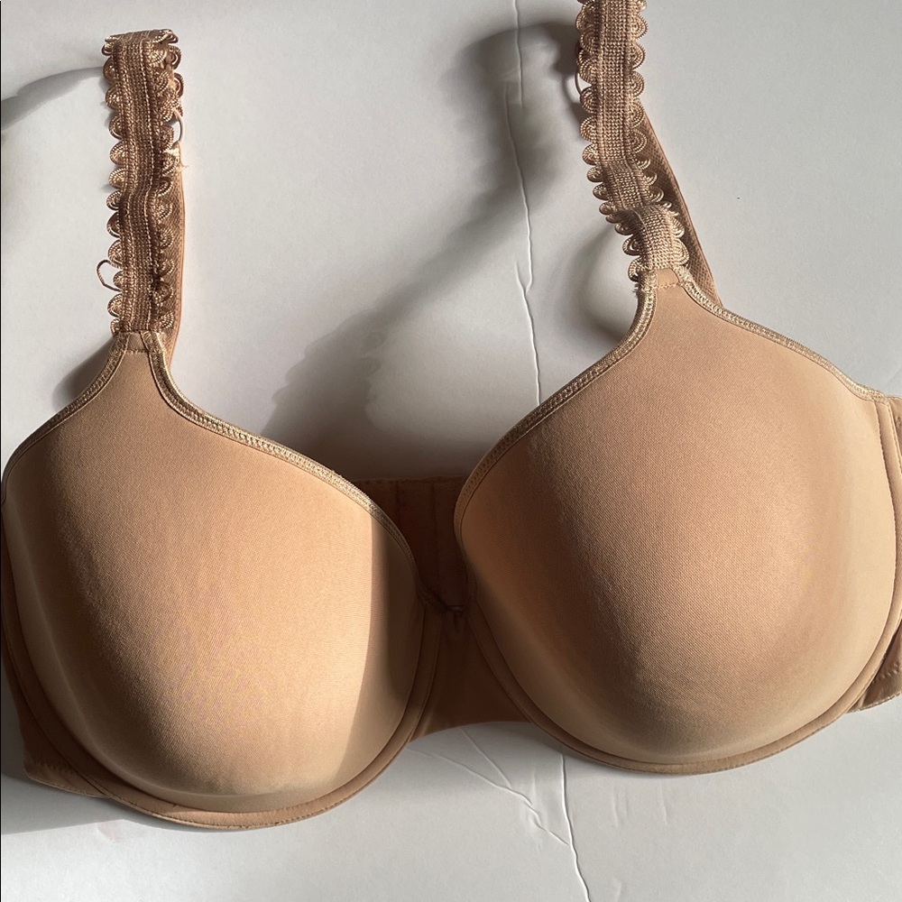 Le Mystere Nude T-Shirt Bra with Scalloped Straps